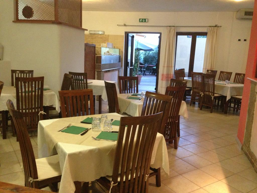Hotel Sorgente Aglientu Ngoại thất bức ảnh