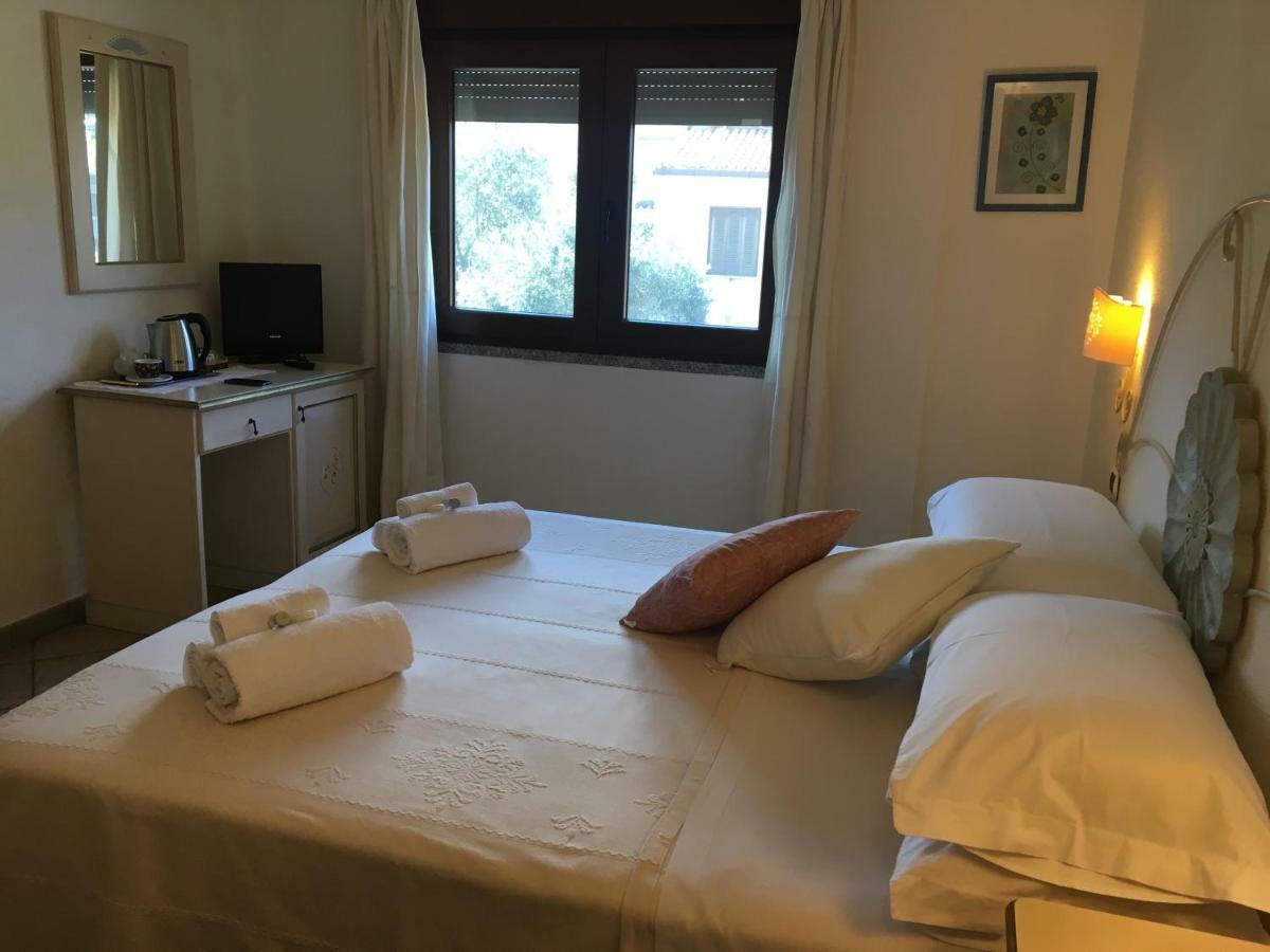 Hotel Sorgente Aglientu Ngoại thất bức ảnh