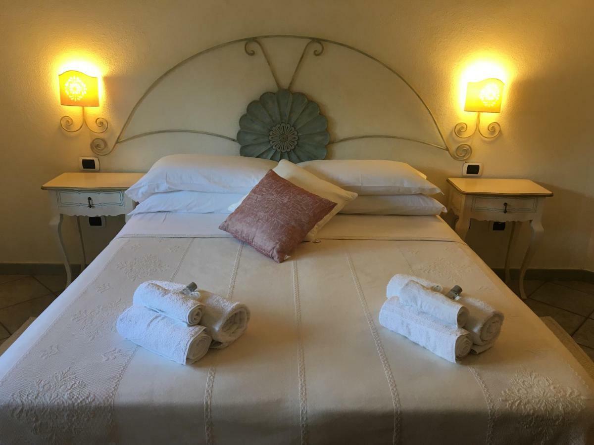 Hotel Sorgente Aglientu Ngoại thất bức ảnh