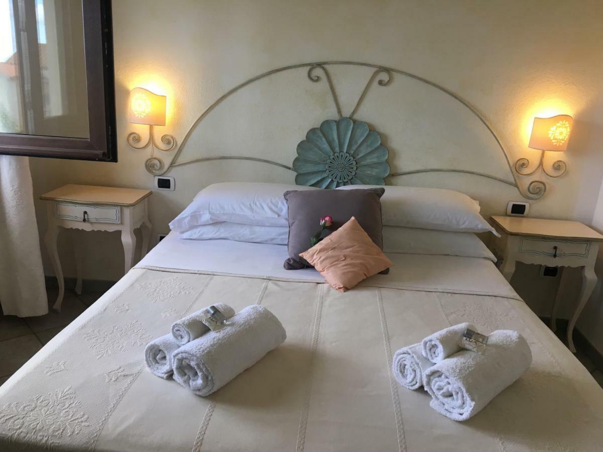 Hotel Sorgente Aglientu Ngoại thất bức ảnh