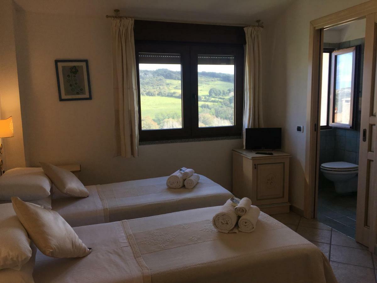 Hotel Sorgente Aglientu Ngoại thất bức ảnh