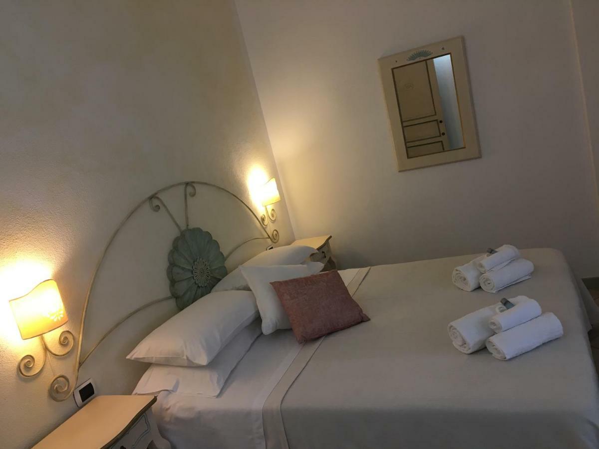 Hotel Sorgente Aglientu Ngoại thất bức ảnh